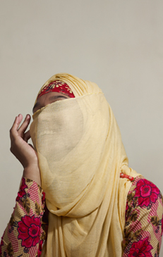 Girls Not Child Brides photographed by Jouk Oosterhof for Linda Magazine 